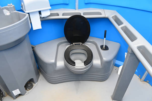 Best Construction site porta potty rental  in Munhall, PA